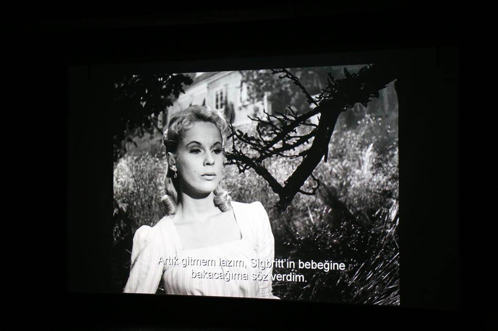 “YABAN ÇİLEKLERİ” SİNEMASEVERLERLE BULUŞTU